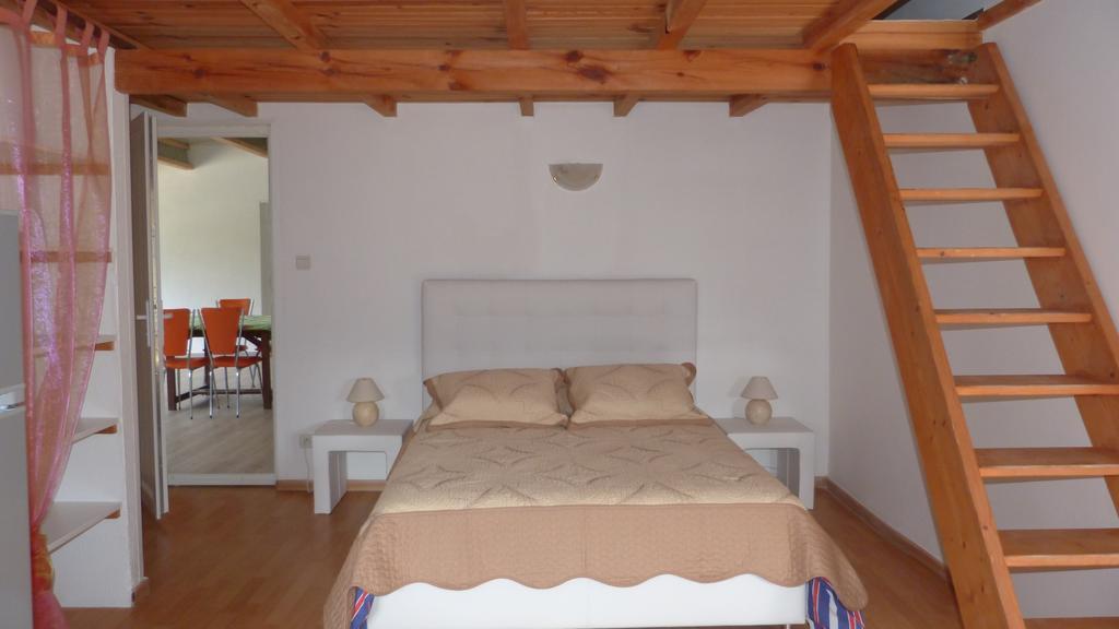 In Tavignanu Hotell Sortipiani Rom bilde